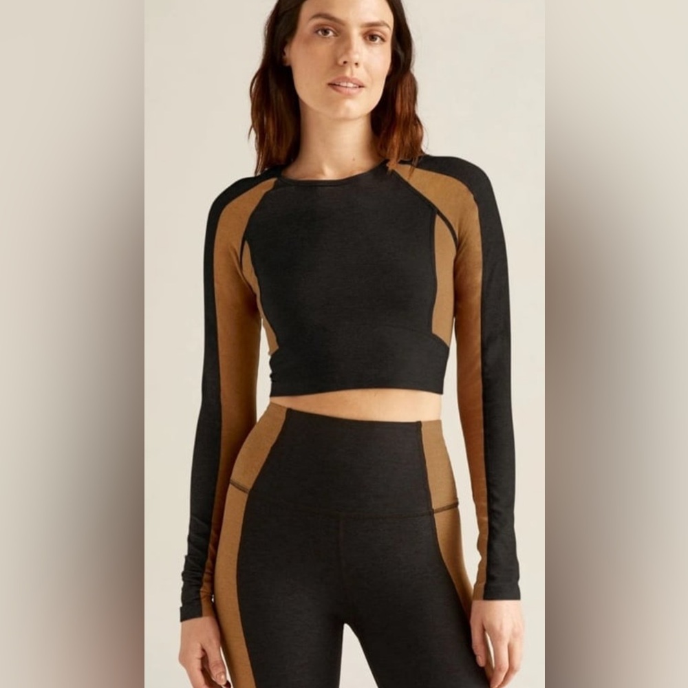 Beyond Yoga Spacedye Vitality Pullover Top Colorblock